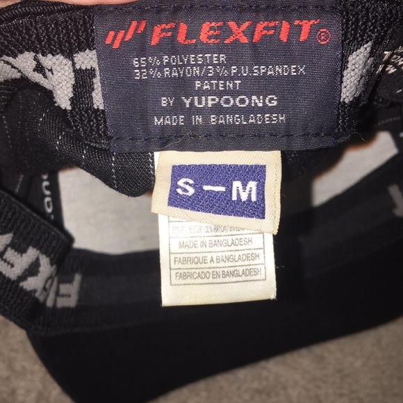 Skullcandy pinstriped Hat - Picture 4 of 4